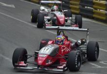 Lapierre survives to claim 50th Macau Grand Prix.