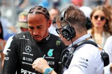 Lewis Hamilton (GBR) Mercedes AMG F1 with Peter Bonnington (GBR) Mercedes AMG F1 Race Engineer on the grid. Formula 1