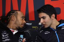 (L to R): Lewis Hamilton (GBR) Mercedes AMG F1 and Esteban Ocon (FRA) Alpine F1 Team in the FIA Press Conference. Formula