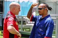 (L to R): Jock Clear (GBR) Ferrari Senior Performance Engineer with Lewis Hamilton (GBR) Mercedes AMG F1. Formula 1 World