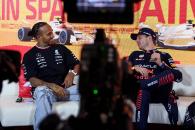 (L to R): Lewis Hamilton (GBR) Mercedes AMG F1; and Max Verstappen (NLD) Red Bull Racing, in the post race FIA Press
