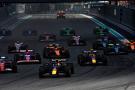 Max Verstappen (NLD) Red Bull Racing RB20 leads at the start of Sprint. Formula 1 World Championship, Rd 6, Miami Grand