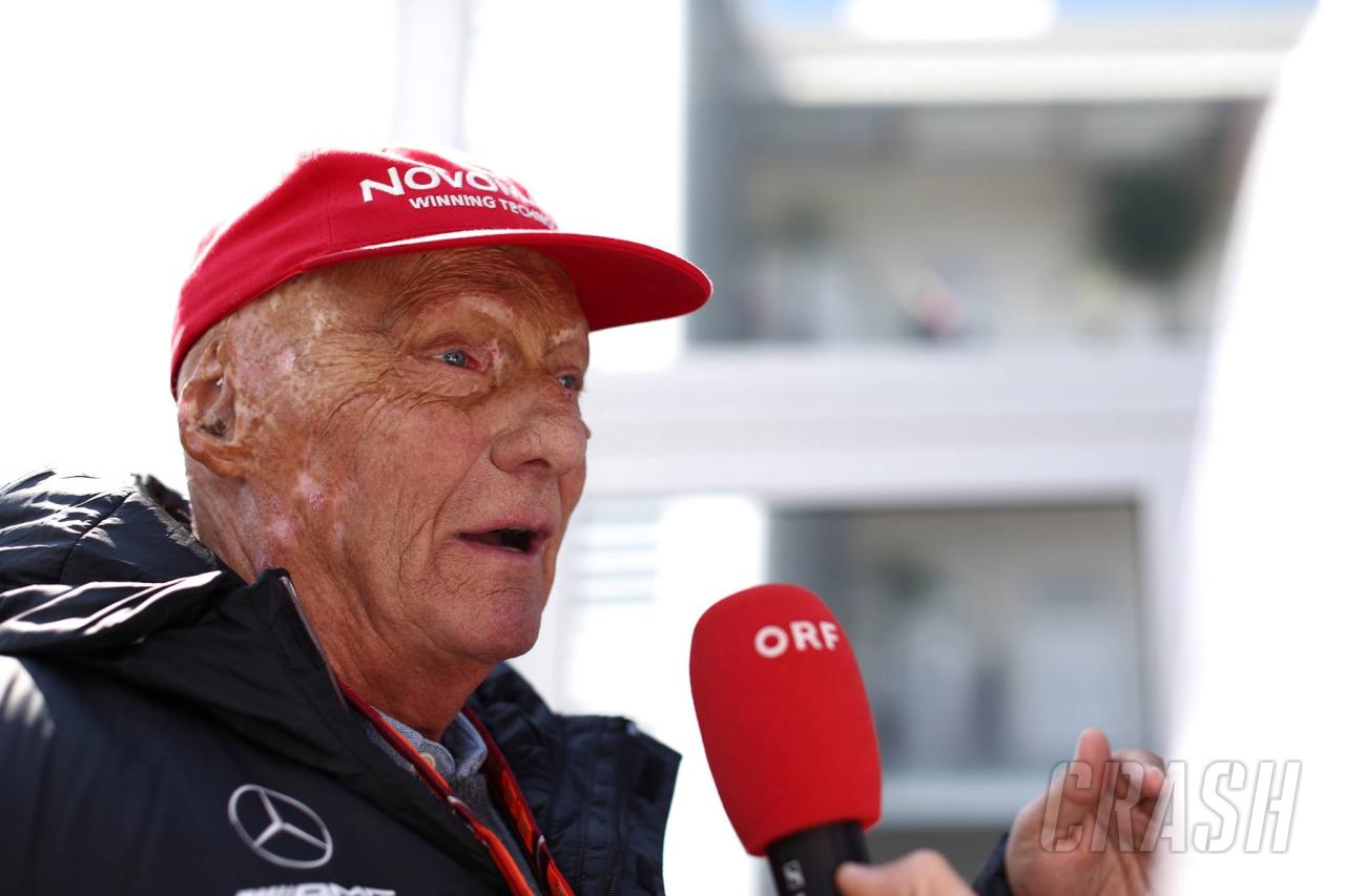 Niki lauda sales tribute hat