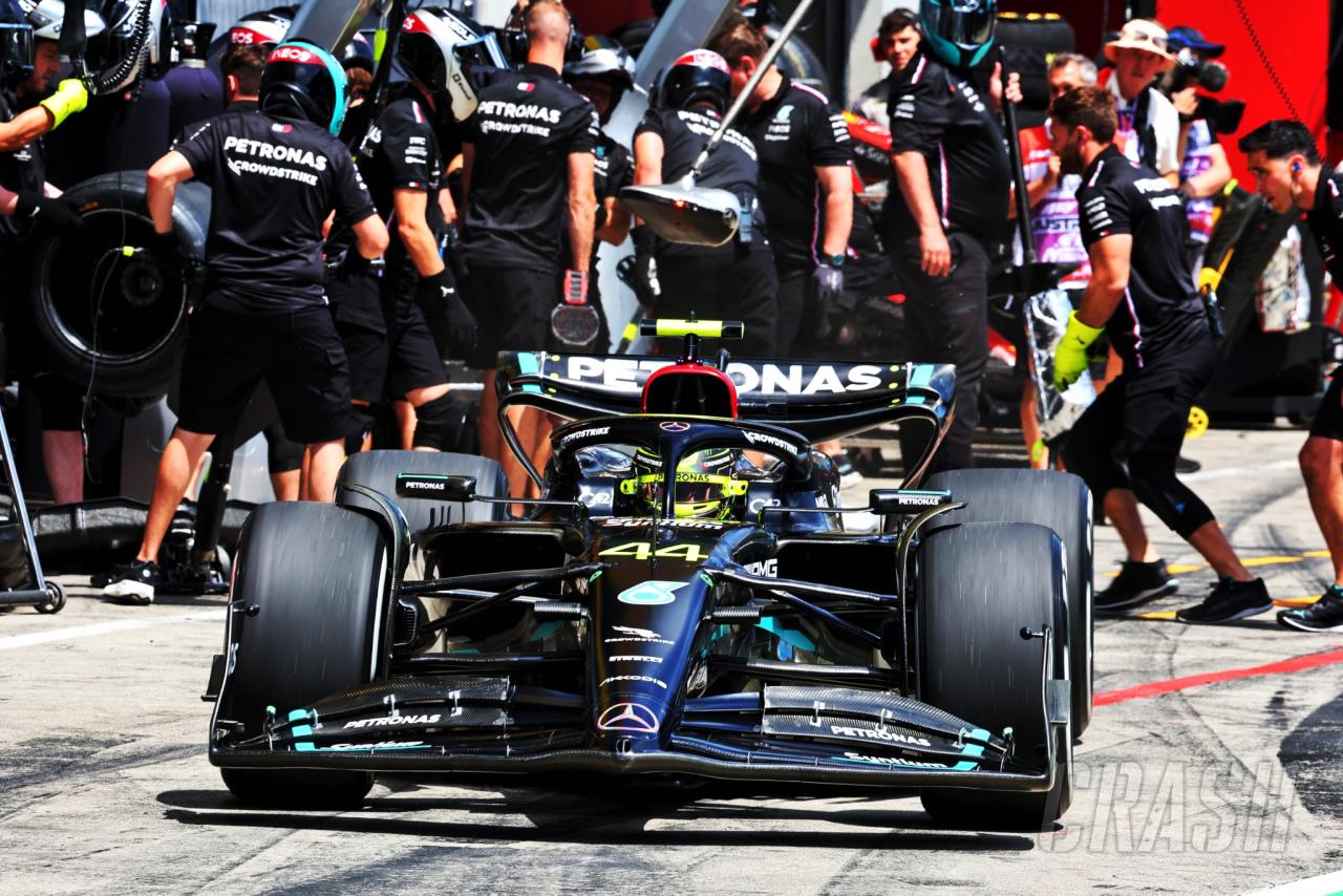 Mercedes Fined €100 For Hamilton Rule-break At F1 Austrian Grand Prix ...