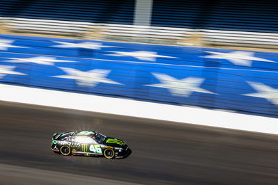 NASCAR: Reddick Meraih Pole di Indianapolis Road Course